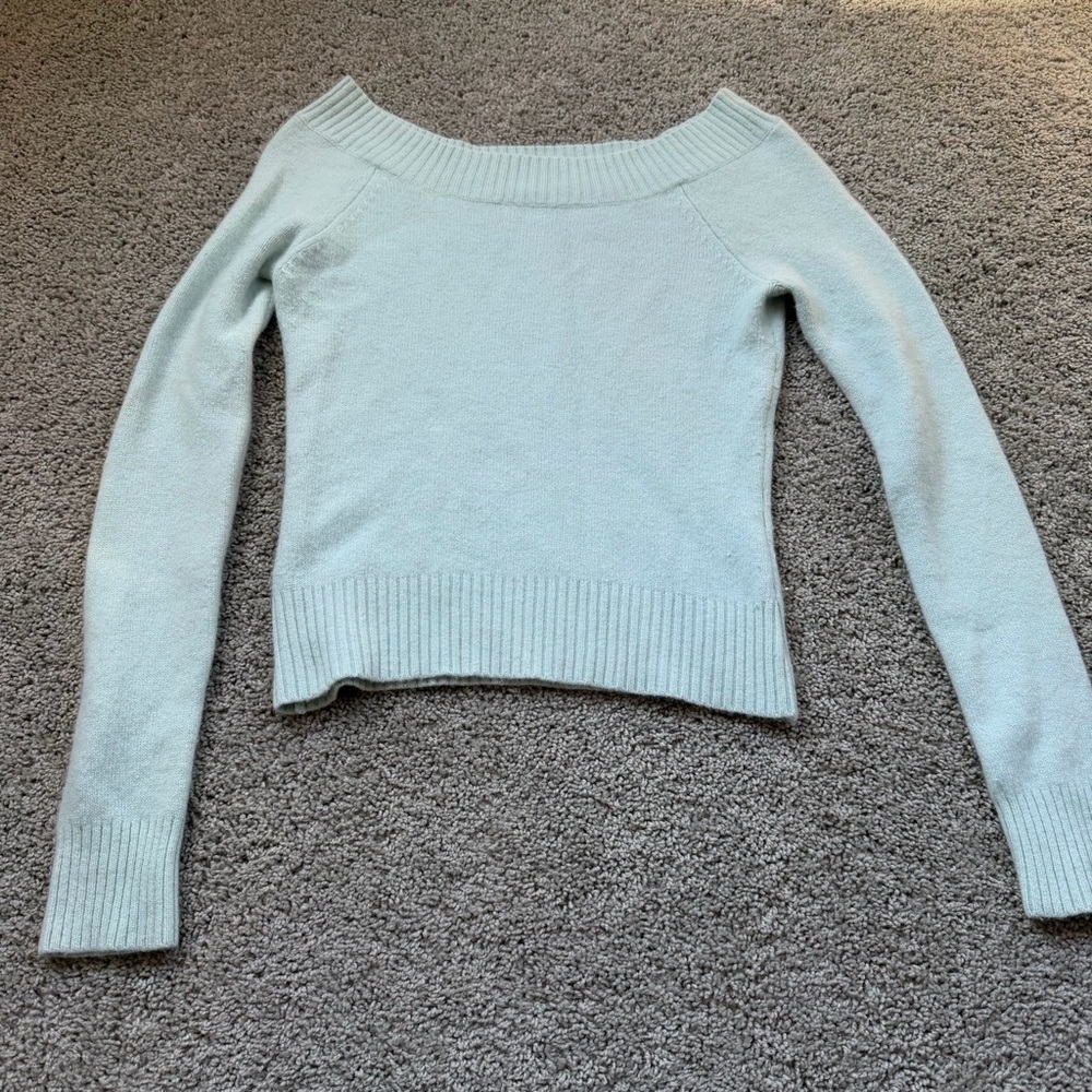 Pale Blue Off The Shoulder Knit Long Sleeve Sweater Size Large
